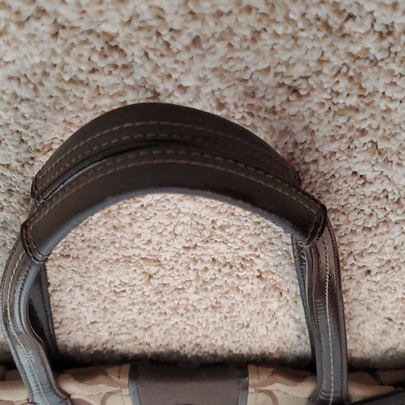 Coach shoulder bag - Picture 3 of 6